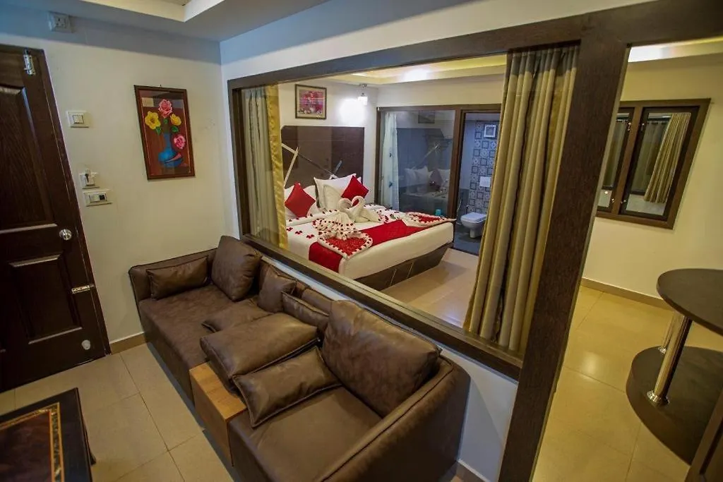Traditional Kerala Villa Munnar